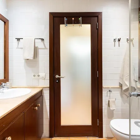 Апартаменты Amazing Beachfront Casa Corina I