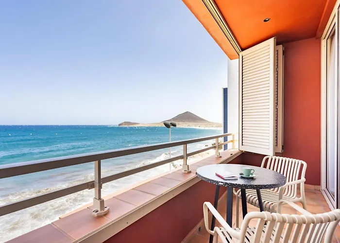 Amazing Beachfront Casa Corina I *