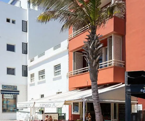 Amazing Beachfront Casa Corina I Apartmán *